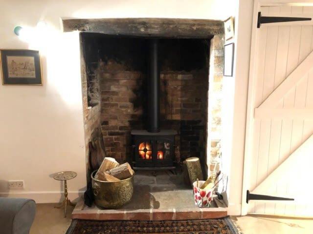 East Stoke  River Cottage A Country Retreat In Wooded Gardens מראה חיצוני תמונה